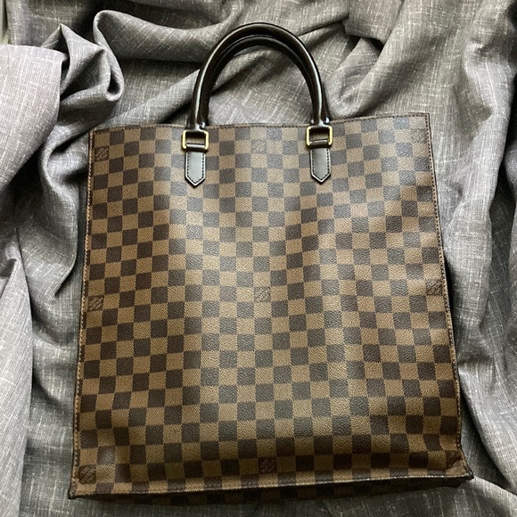 Louis Vuitton Handbags - Louis Vuitton ‘Sac Plat’ Tote